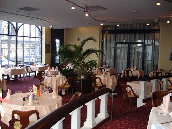 Hotel Aletti Palace Vichy Restoran fotoğraf